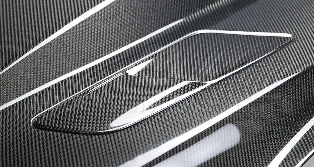 2015-17 S550 Mustang Double-Sided Carbon Fiber Cowl Hood